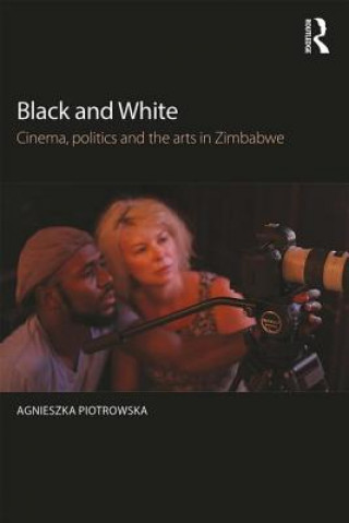 Βιβλίο Black and White Agnieszka Piotrowska