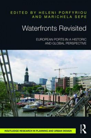 Knjiga Waterfronts Revisited 