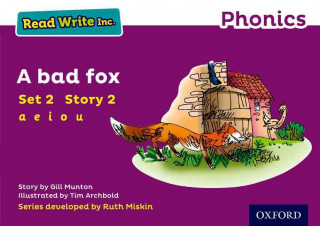Carte Read Write Inc. Phonics: Purple Set 2 Storybook 2 A Bad Fox Gill Munton