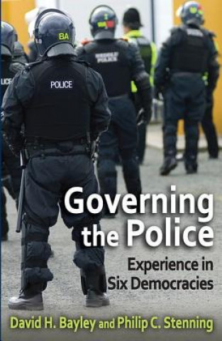 Livre Governing the Police David H. Bayley