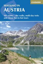 Kniha Walking in Austria Kev Reynolds