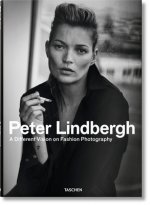 Könyv Peter Lindbergh. A Different Vision on Fashion Photography Thierry-Maxime Loriot
