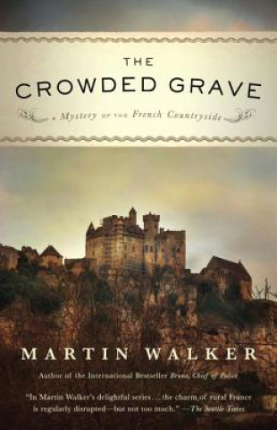 Könyv The Crowded Grave Martin Walker
