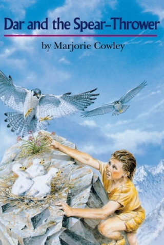 Книга Dar and the Spear-Thrower Marjorie Cowley