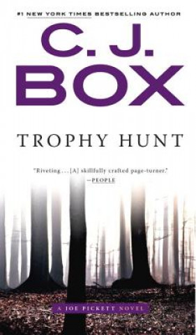 Kniha Trophy Hunt Charles James Box