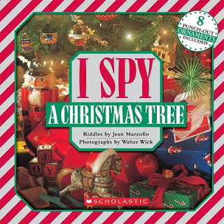 Könyv I Spy a Christmas Tree Jean Marzollo