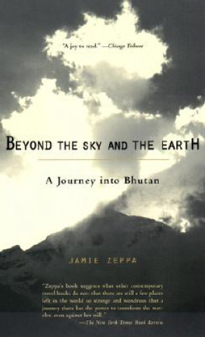 Carte Beyond the Sky and the Earth Jamie Zeppa