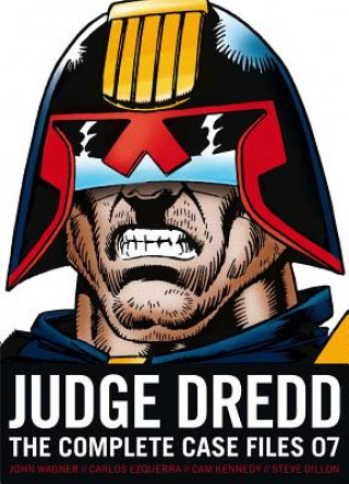 Kniha Judge Dredd the Complete Case Files 07 John Wagner