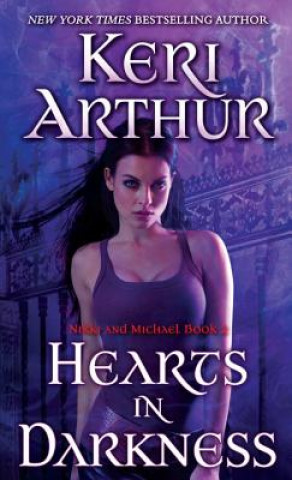 Carte Hearts in Darkness Keri Arthur