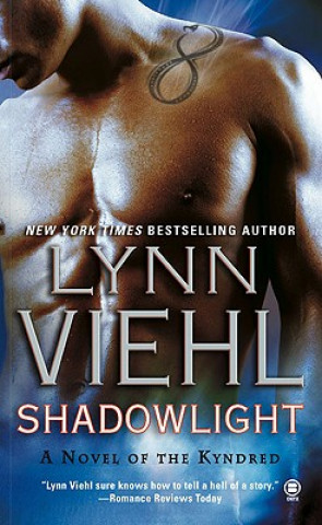 Kniha Shadowlight Lynn Viehl