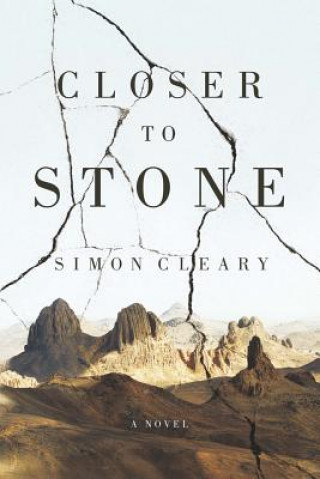 Buch Closer to Stone Simon Cleary