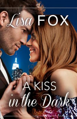 Книга Kiss in the Dark Lisa Fox