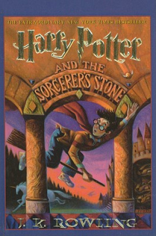 Könyv Harry Potter and the Sorcerer's Stone J. K. Rowling