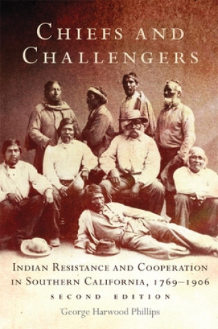 Kniha Chiefs and Challengers George Harwood Phillips