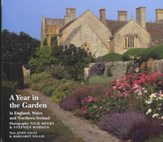 Carte A Year in the Garden: In England, Wales and Northern Ireland John Sales