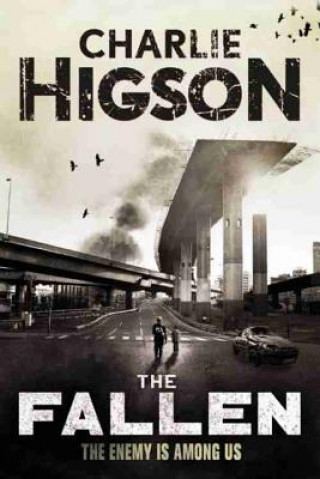 Książka The Fallen (an Enemy Novel) Charlie Higson