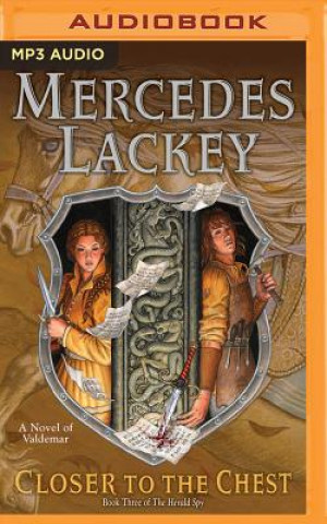 Аудио Closer to the Chest Mercedes Lackey
