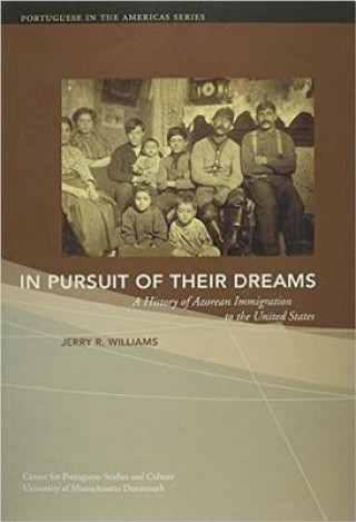 Livre In Pursuit of Their Dreams Jerry R. Williams