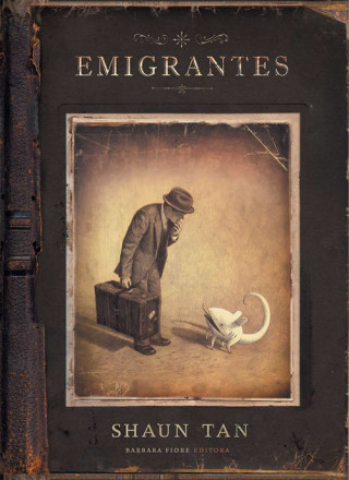 Książka Emigrantes Shaun Tan