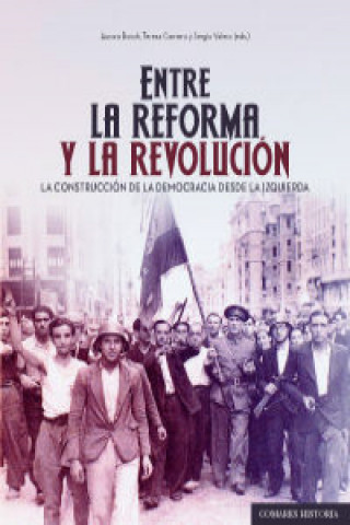 Könyv Entre la reforma y la revolución Aurora Bosch