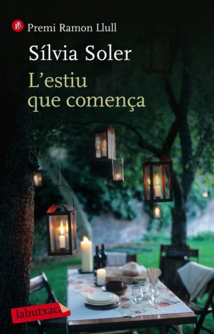 Libro L'estiu que comença Sílvia Soler