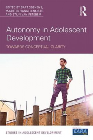 Książka Autonomy in Adolescent Development Bart Soenens