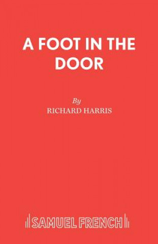 Buch Foot in the Door Richard Harris