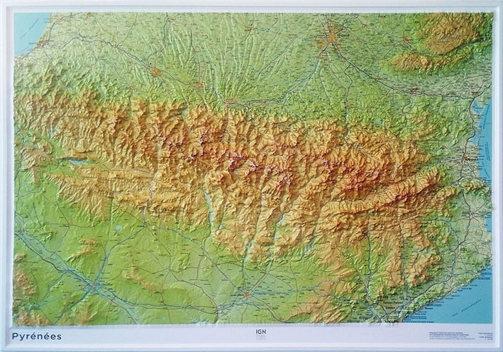 Carte Pyrenees Relief 