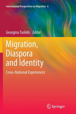 Knjiga Migration, Diaspora and Identity Georgina Tsolidis