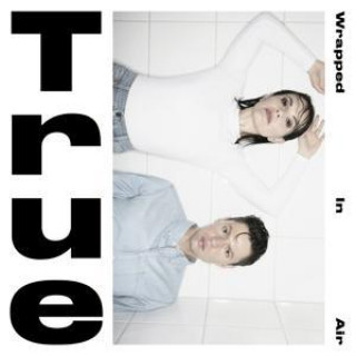 Buch Wrapped In Air True