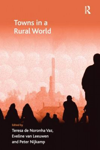 Livre Towns in a Rural World VAZ