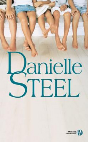 Kniha FRE-DES AMIS SI PROCHES Danielle Steel