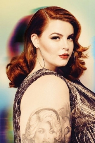 Книга Not So Subtle Art Of Being A Fat Girl Tess Holliday
