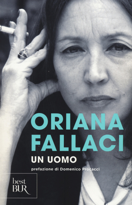 Knjiga Un uomo Oriana Fallaci
