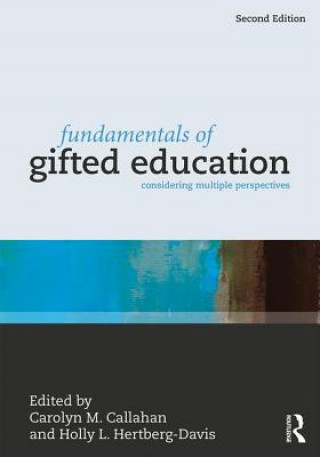 Kniha Fundamentals of Gifted Education CarolynM Callahan