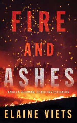 Hanganyagok Fire and Ashes Elaine Viets