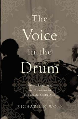 Knjiga Voice in the Drum Richard K. Wolf