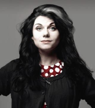 Kniha How to be Famous CAITLIN MORAN