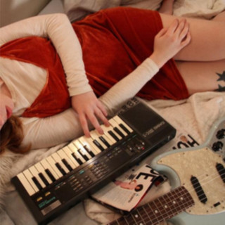 Zvok Collection Soccer Mommy