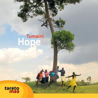 Könyv Tumaini. Hope: Photos and stories from the Tareto Maa Center Armin Erkens