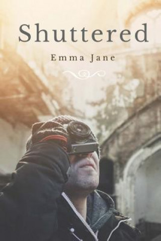 Livre Shuttered Emma Jane