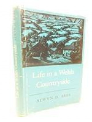 Книга LIFE IN A WELSH COUNTRYSIDE HB 