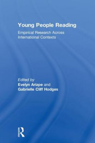 Buch Young People Reading Evelyn Arizpe