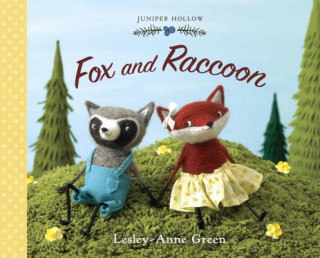 Carte Fox and Raccoon Lesley-Anne Green