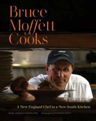 Könyv Bruce Moffett Cooks Bruce Moffett
