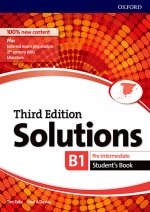 Könyv SOLUTIONS PRE INTERMEDIATE STUDENT'S BOOK THIRD EDITION 2017 B1 B2 