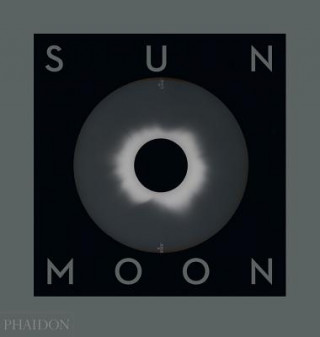 Книга Sun and Moon Mark Holborn