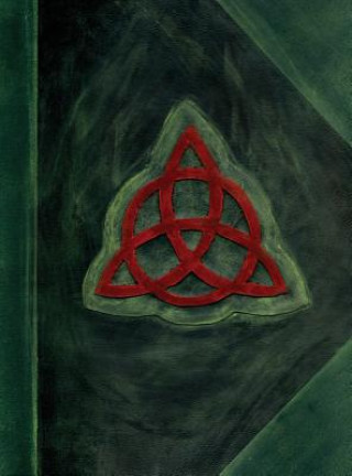 Kniha Hardcover Charmed Book of Shadows Replica KARINA SHEERIN