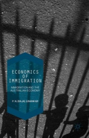 Carte Economics of Immigration P. N. Junankar