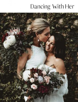 Buch Dancing With Her Tara Lee Baker
